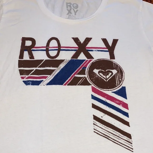 3/$30 Roxy Top - Picture 6 of 7